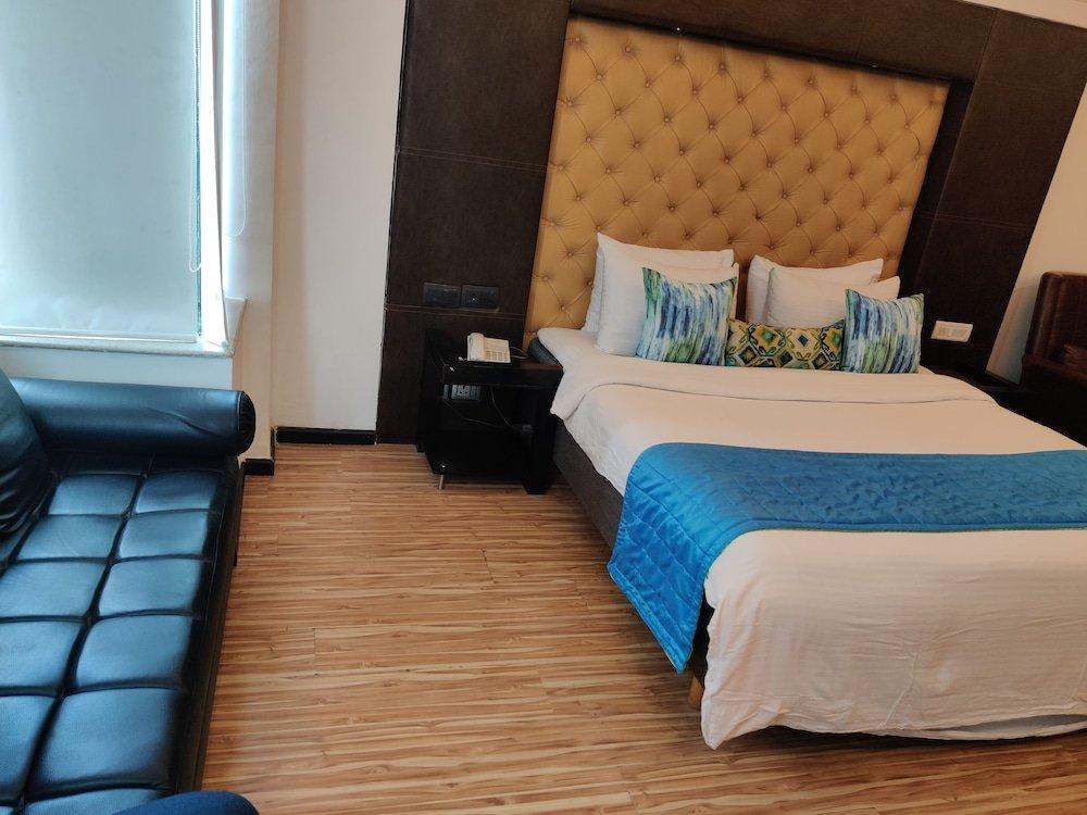 Virohaa Hotel New Delhi Eksteriør billede