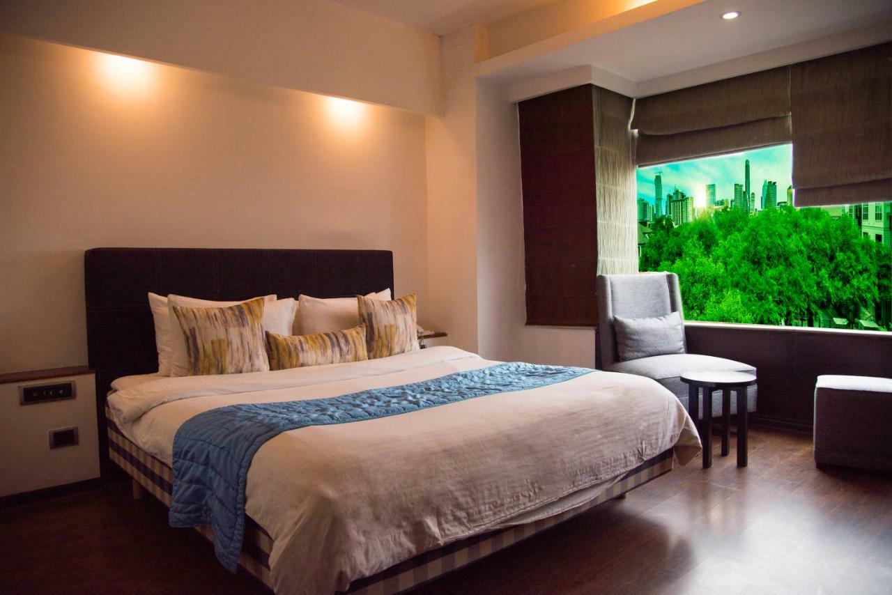 Virohaa Hotel New Delhi Eksteriør billede